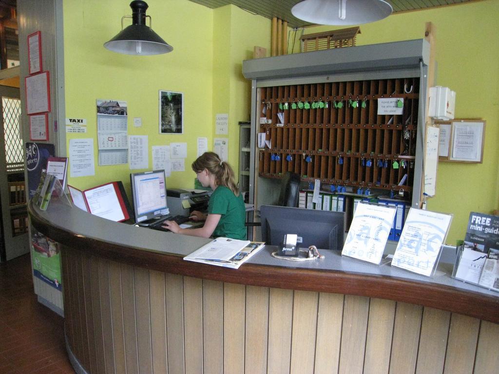 Hostel pod Voglom Bohinj Exterior foto